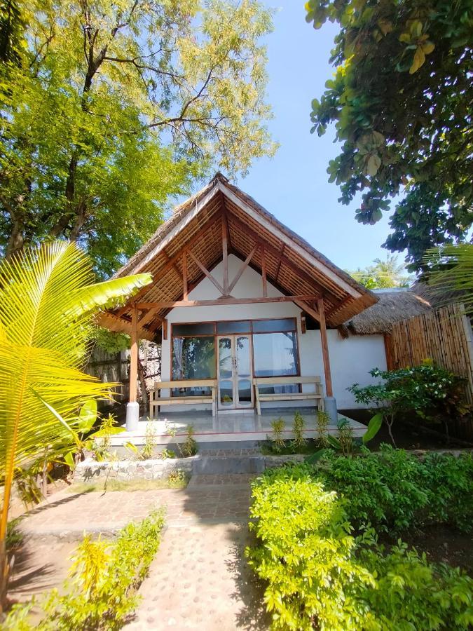 Hotel Cassabonelly Maumere Exterior foto