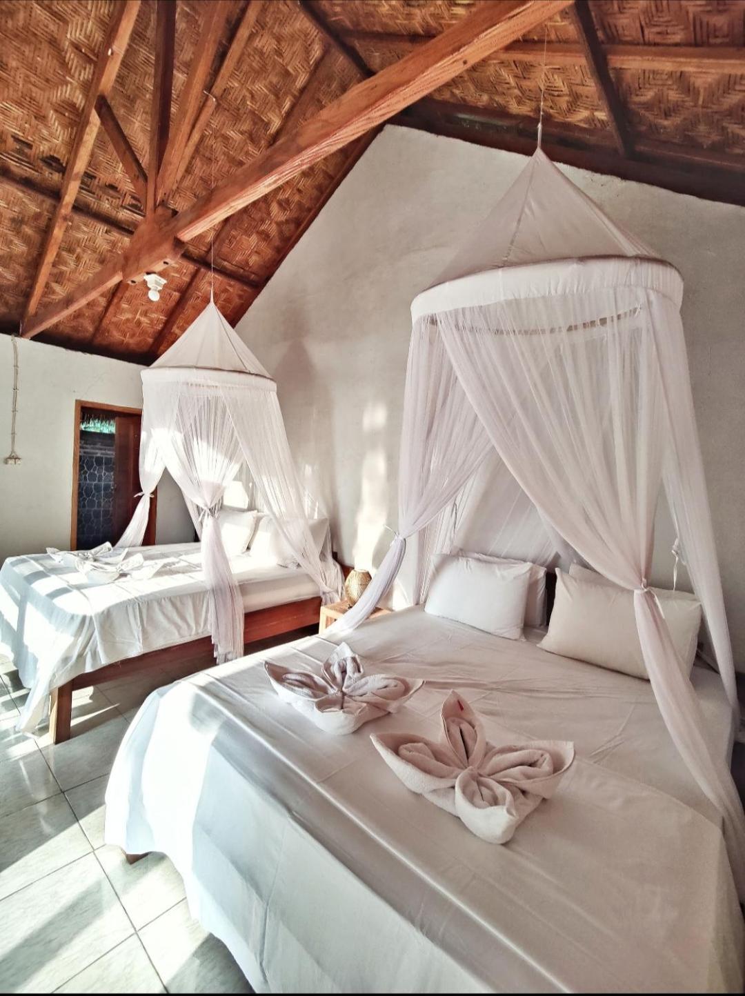 Hotel Cassabonelly Maumere Zimmer foto